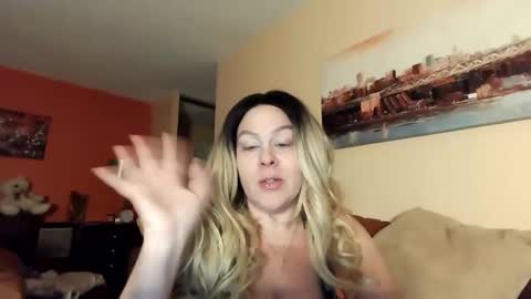 Snapshot of bigbreastsabrina chatting on January 26, 2025, 9:51 am BIG BREAST SABRINA online show from January 26, 2025, 9:51 am