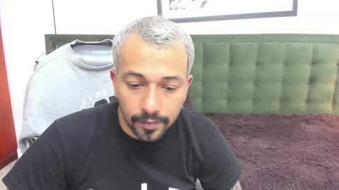 bigcock_hair online show from September 12, 2025, 9:37 pm