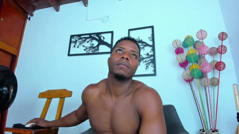 Snapshot of bigcock_latin01 chatting on January 12, 2025, 10:34 am sexy muscle online show from January 12, 2025, 10:34 am