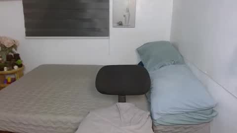 Nj online show from September 12, 2025, 10:15 am