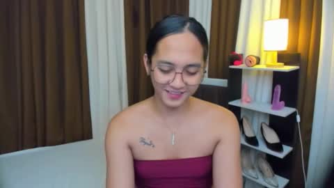 Snapshot of bigcockjannah chatting on October 27, 2025, 12:53 pm SUCK ME TILL I EXPLODE online show from October 27, 2025, 12:53 pm