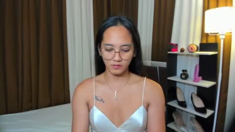 Snapshot of bigcockjannah chatting on November 7, 2025, 4:18 pm SUCK ME TILL I EXPLODE online show from November 7, 2025, 4:18 pm