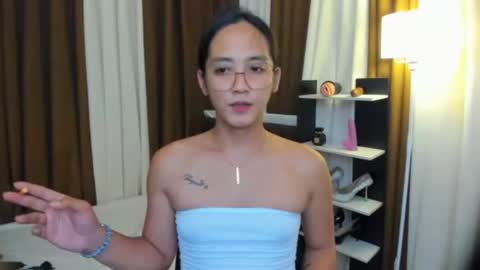 Snapshot of bigcockjannah chatting on November 17, 2025, 8:20 am SUCK ME TILL I EXPLODE online show from November 17, 2025, 8:20 am