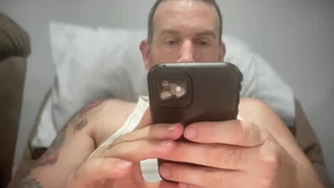 bigcocksuckingslut online show from December 31, 2024, 1:47 am