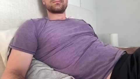 Snapshot of bigcollegecock69690 chatting on February 21, 2025, 6:48 pm bigcollegecock69690 online show from February 21, 2025, 6:48 pm
