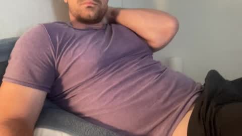 Snapshot of bigcollegecock69690 chatting on October 21, 2025, 3:35 pm bigcollegecock69690 online show from October 21, 2025, 3:35 pm