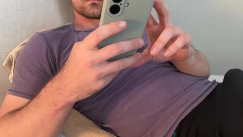 Snapshot of bigcollegecock69690 chatting on March 25, 2026, 9:10 pm bigcollegecock69690 online show from March 25, 2026, 9:10 pm