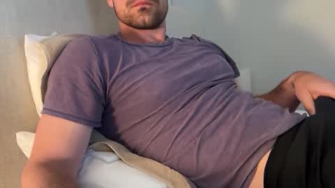 Snapshot of bigcollegecock69690 chatting on April 3, 2026, 2:48 pm bigcollegecock69690 online show from April 3, 2026, 2:48 pm