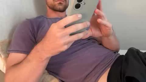 Snapshot of bigcollegecock69690 chatting on April 15, 2026, 8:31 pm bigcollegecock69690 online show from April 15, 2026, 8:31 pm