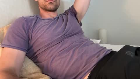 Snapshot of bigcollegecock69690 chatting on April 20, 2026, 8:43 pm bigcollegecock69690 online show from April 20, 2026, 8:43 pm