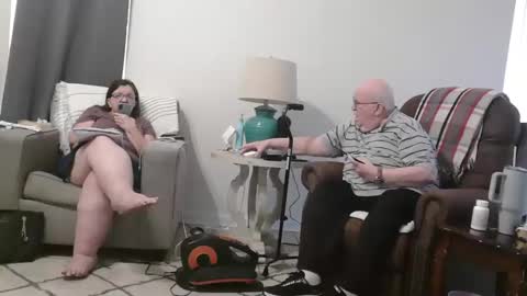 Snapshot of bigcraig123 chatting on February 4, 2025, 8:17 pm Craig online show from February 4, 2025, 8:17 pm