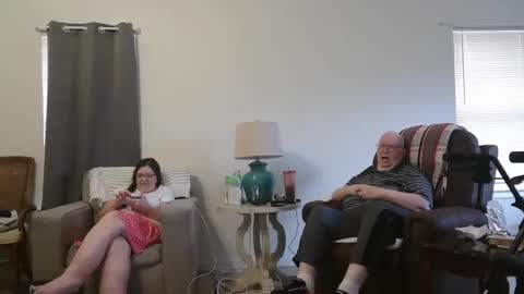 Snapshot of bigcraig123 chatting on February 6, 2025, 2:58 pm Craig online show from February 6, 2025, 2:58 pm