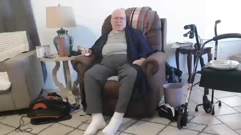 Snapshot of bigcraig123 chatting on March 7, 2025, 6:43 pm Craig online show from March 7, 2025, 6:43 pm