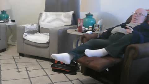 Snapshot of bigcraig123 chatting on March 12, 2025, 5:38 pm Craig online show from March 12, 2025, 5:38 pm