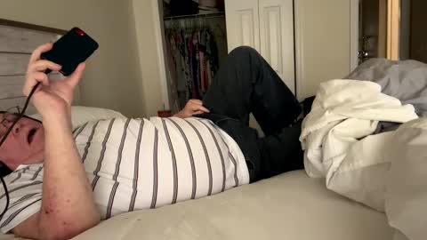 Snapshot of bigcraig123 chatting on November 19, 2025, 6:41 pm Craig online show from November 19, 2025, 6:41 pm