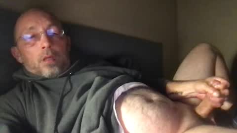 bigdaddydelight online show from October 26, 2025, 5:46 am