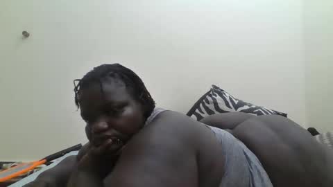 Snapshot of bigdarkass chatting on January 16, 2026, 6:17 am VIOLET online show from January 16, 2026, 6:17 am