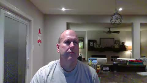 Snapshot of bigdave10005 chatting on December 15, 2025, 1:10 am bigdave10005 online show from December 15, 2025, 1:10 am