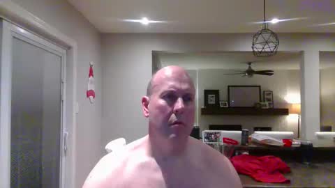 Snapshot of bigdave10005 chatting on January 16, 2026, 12:36 am bigdave10005 online show from January 16, 2026, 12:36 am