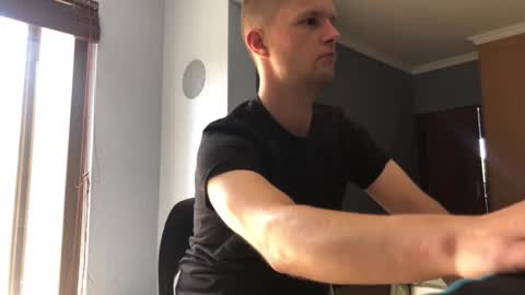 BigWilly93 online show from November 2, 2025, 7:11 am