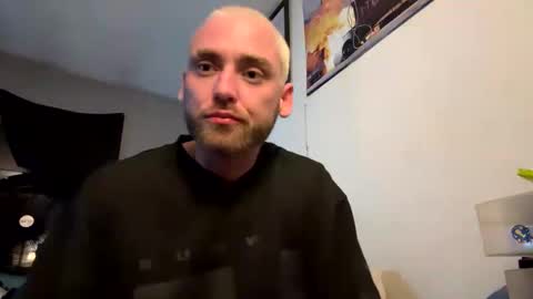 bigdickdaddio3 online show from October 7, 2025, 6:32 am
