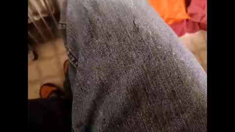 Snapshot of bigdickguy69690 chatting on December 3, 2024, 8:27 am bigdickguy69690 online show from December 3, 2024, 8:27 am