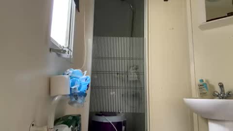 bigdickladbi online show from November 10, 2025, 11:09 am