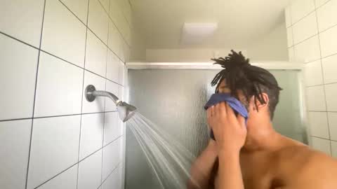 Snapshot of bigdinca chatting on December 15, 2025, 7:51 pm bigdinca online show from December 15, 2025, 7:51 pm