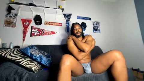 Snapshot of bigdinca chatting on December 17, 2025, 4:29 am bigdinca online show from December 17, 2025, 4:29 am