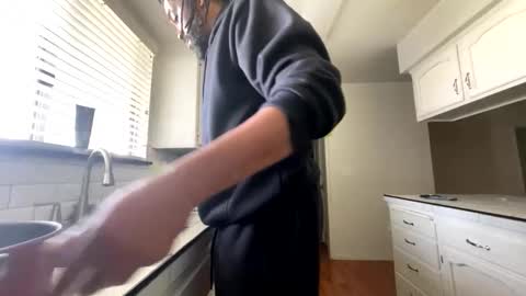 Snapshot of bigdinca chatting on February 24, 2026, 5:11 pm bigdinca online show from February 24, 2026, 5:11 pm