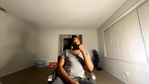 Snapshot of bigdinca chatting on April 27, 2026, 11:30 am bigdinca online show from April 27, 2026, 11:30 am
