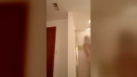 Snapshot of bigernine chatting on August 2, 2026, 2:43 am bigernine online show from August 2, 2026, 2:43 am