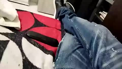 Bigfeetmaster32 online show from November 1, 2025, 7:10 am