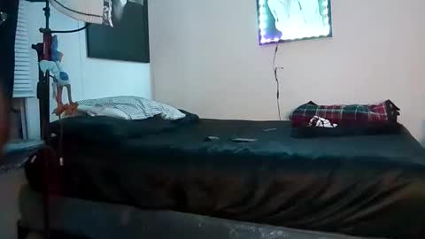 Snapshot of biggdicc03763899 chatting on October 5, 2025, 5:17 am Slanggindicc online show from October 5, 2025, 5:17 am