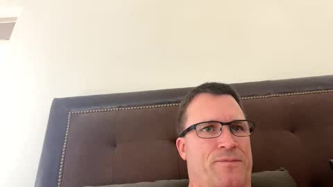 bigger22332233 online show from December 20, 2024, 7:50 pm