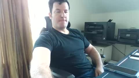 Snapshot of biggestballsonchatu chatting on January 9, 2026, 7:15 pm BiggestBallsOnChatr online show from January 9, 2026, 7:15 pm