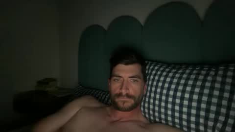 Snapshot of biggunz8 chatting on June 2, 2026, 9:50 pm biggunz8 online show from June 2, 2026, 9:50 pm