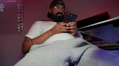 Snapshot of bigguyd6 chatting on February 16, 2026, 1:46 am BigGuy online show from February 16, 2026, 1:46 am