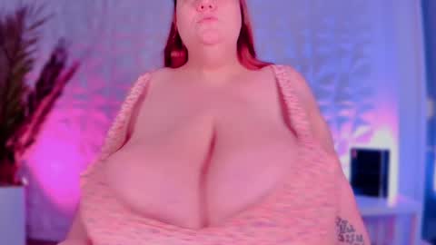 Snapshot of biggymelon chatting on June 2, 2026, 1:35 pm BIGGY MELON online show from June 2, 2026, 1:35 pm