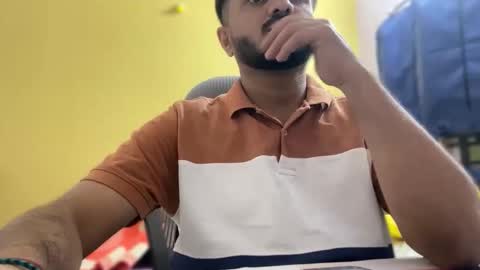 Snapshot of bighandsomesatisfy chatting on February 25, 2026, 3:10 pm bighandsomesatisfy online show from February 25, 2026, 3:10 pm