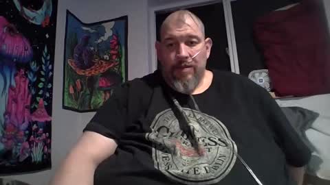 bigman42of0rlife online show from March 12, 2026, 10:43 am