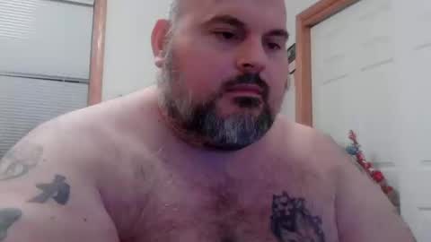 Snapshot of bigmanfalyfe chatting on October 11, 2025, 4:22 am BigManFaLyfe online show from October 11, 2025, 4:22 am