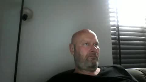 bigmike3339 online show from October 16, 2025, 7:31 am