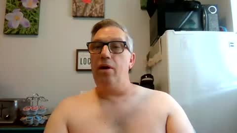 Snapshot of bignhard_69_ chatting on July 10, 2026, 5:26 pm bignhard_69_ online show from July 10, 2026, 5:26 pm