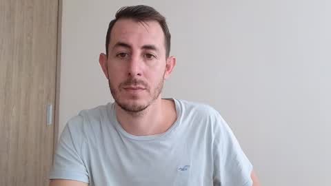 Snapshot of bigonehott chatting on October 23, 2025, 6:50 pm online show from October 23, 2025, 6:50 pm