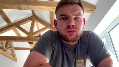 bigpoppa69999 online show from May 26, 2026, 3:19 pm