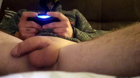 Snapshot of bigreallover chatting on September 10, 2025, 7:36 pm ...... online show from September 10, 2025, 7:36 pm