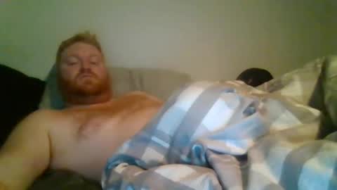 Snapshot of bigred92899 chatting on November 3, 2025, 3:52 am bigred92899 online show from November 3, 2025, 3:52 am