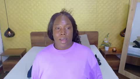 bigroundbooty_ online show from May 21, 2026, 8:49 pm
