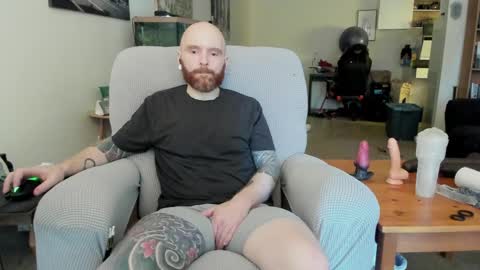 Snapshot of bigseanxoxo chatting on April 16, 2026, 5:36 pm Sean pronounced Shon online show from April 16, 2026, 5:36 pm